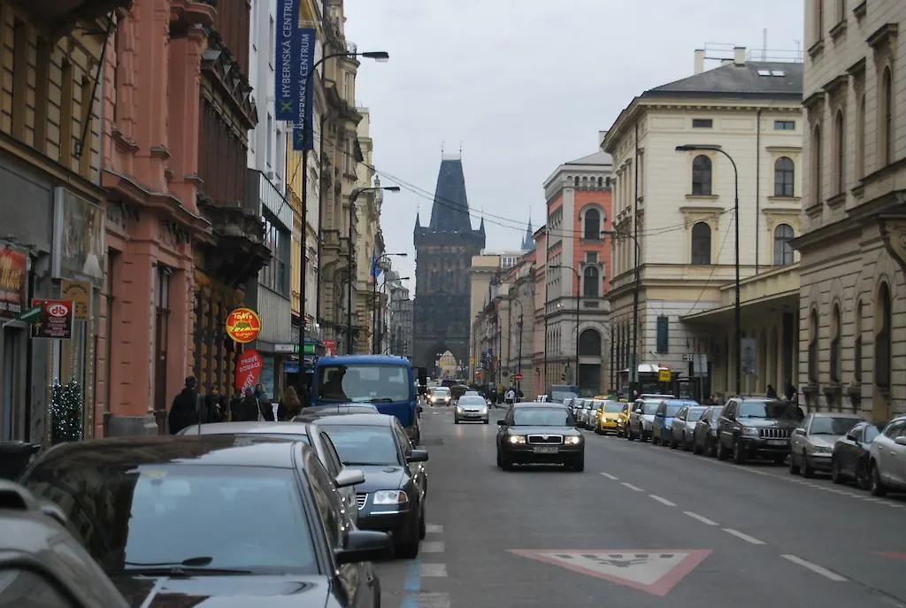 Apartment Hybernska Praha 0*,